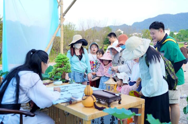 情系桃花潭，愛(ài)在大黃山——跟著李白游大黃山